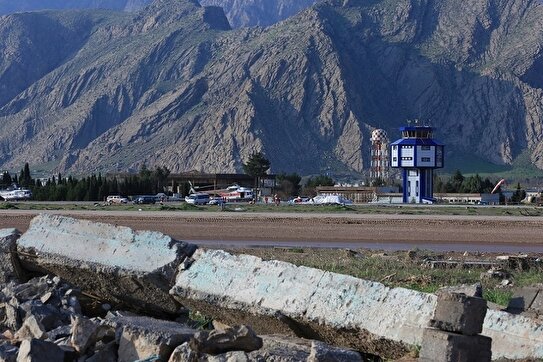 شلیک‌های هوایی پرواز‌های خرم آباد را لغو کرد