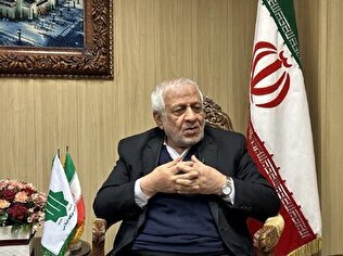 گلایه دبیرکل حزب مؤتلفه اسلامی از وزیر اقتصاد: دراتاق‌های دربسته برای مردم تصمیم نگیرید