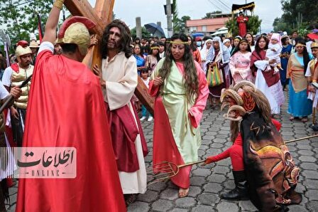 این شیطان‌ها در اکوادور مسیح را به صلیب کشیدند! +تصاویر
