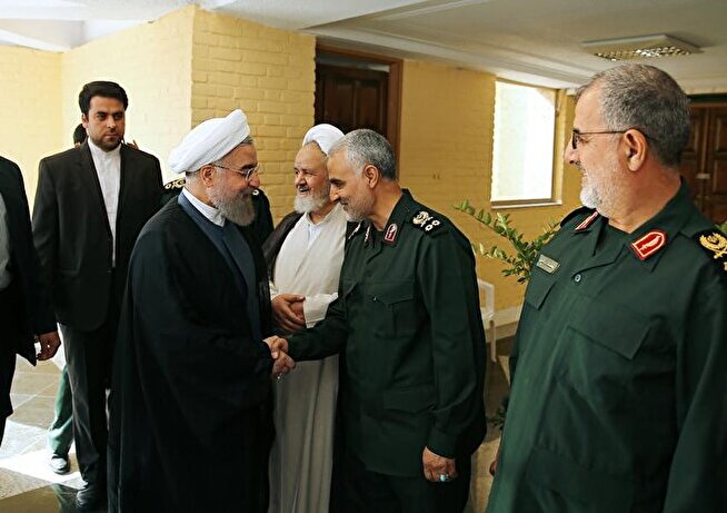 چرا فرماندهان سپاه به دیدار روحانی رفتند؟ / رهبر انقلاب دنبال وزیری بود که استعفا داد!