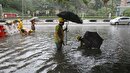 ویدئو| باران و سیل ۱۱۰ هزار نفر چینی را آواره کرد